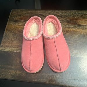 Ugg Tasman pink